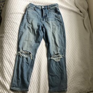 American Eagle Curvy Stretch Mom Jeans